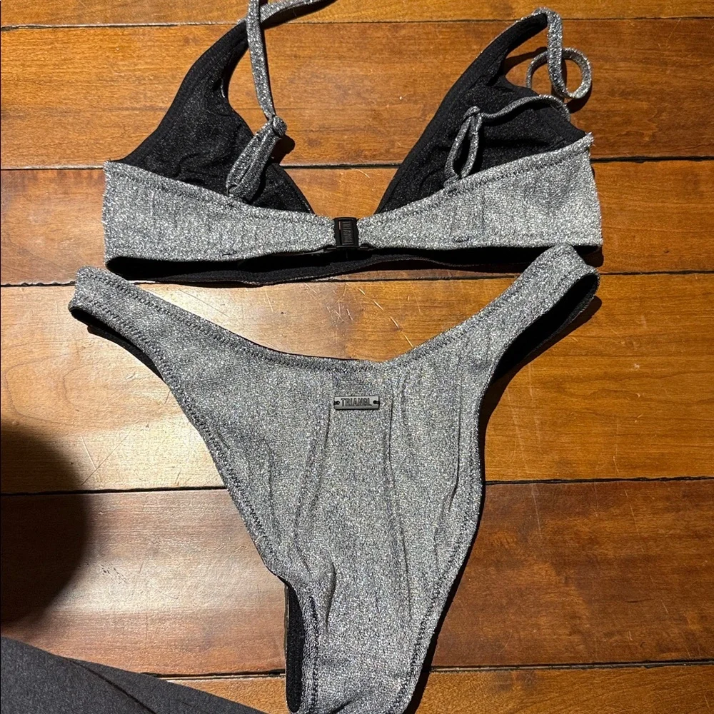 Triangl Sparkly Silver Bikini Set Medium Top & Bottom - Picture 6 of 6